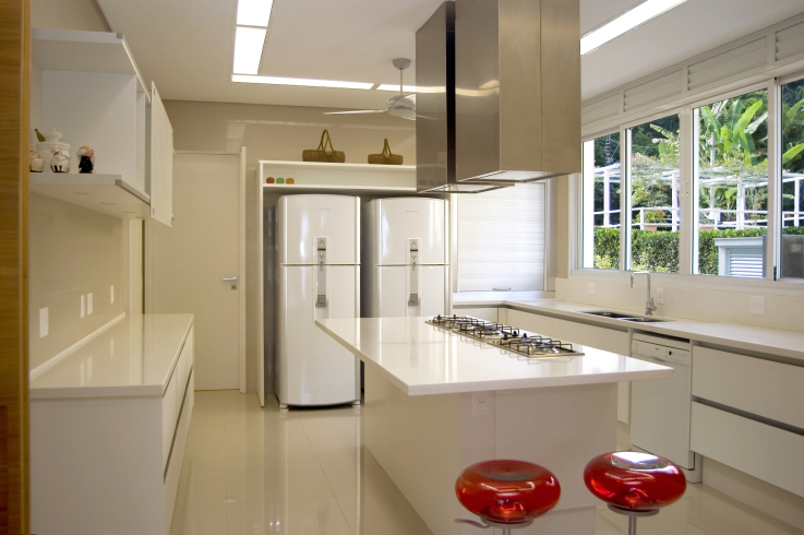 10-cozinhas-com-ilha-projetadas-por-membros-do-casapro (8)