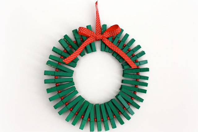 Décor de Natal simples e barata: ideias de árvores, guirlandas e enfeites