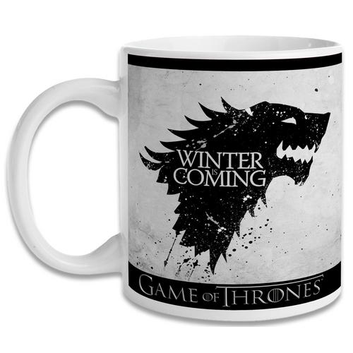 A caneca Game Of Thrones Winter Is Coming custa R$ 29,99 nas Lojas Americanas.