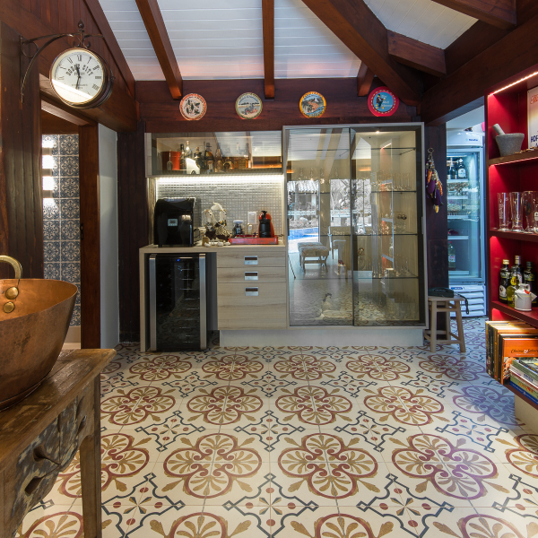 espaco-gourmet-tem-piso-estampado-que-parece-tapete (7)