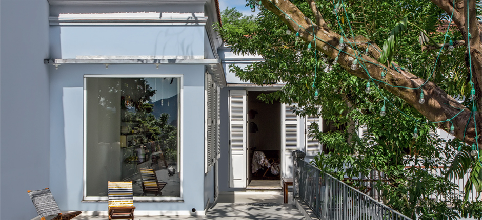 Bia Lessa e seu sobrado reformado em Santa Teresa