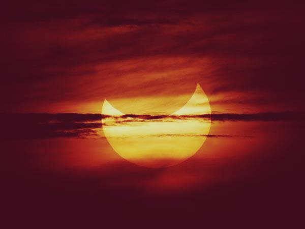 Eclipse solar no dia 3 de novembro: momento de estruturação
