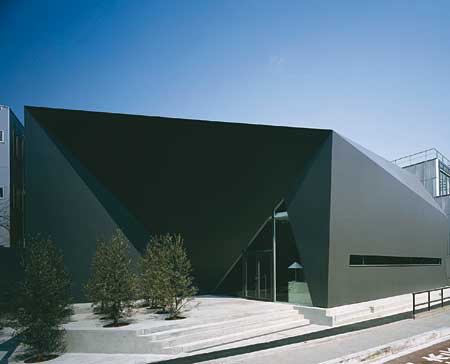 Assinatura de Tadao Ando na Armani Casa