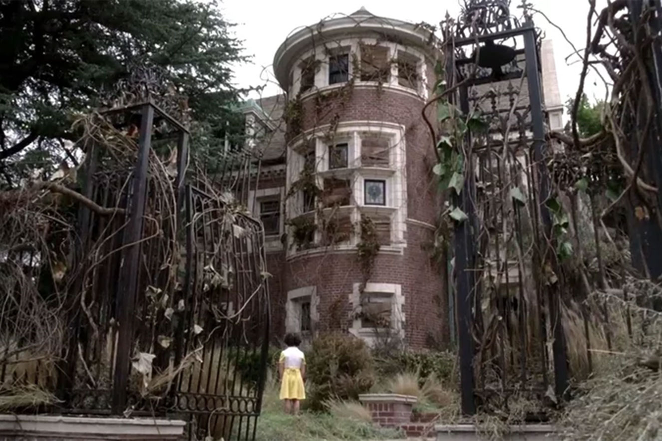 Parece que a casa de American Horror Story é mesmo mal-assombrada
