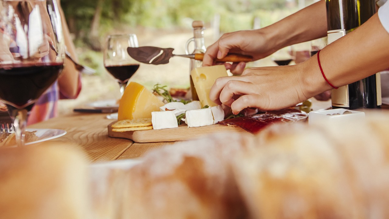 festa-de-queijos-e-vinhos