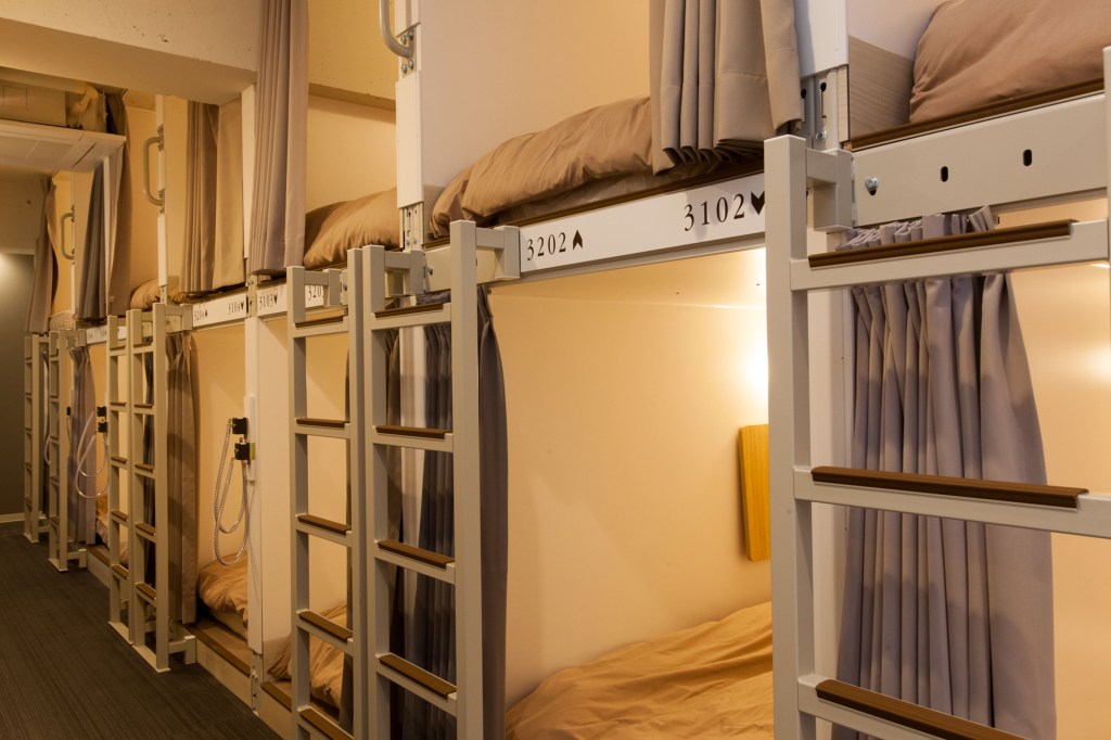 Hotéis cápsula Japão – Samurai Hostel Hotéis cápsula Japão – Samurai Hostel