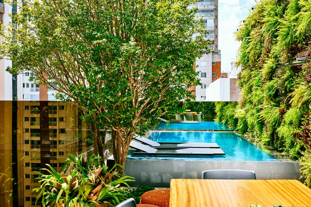 2-projeto-une-sobriedade-e-natureza-em-apartamento-paulista