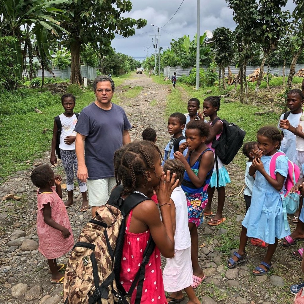 Renato Imbroisi fala sobre design e artesanato no Entre 4 Drywalls