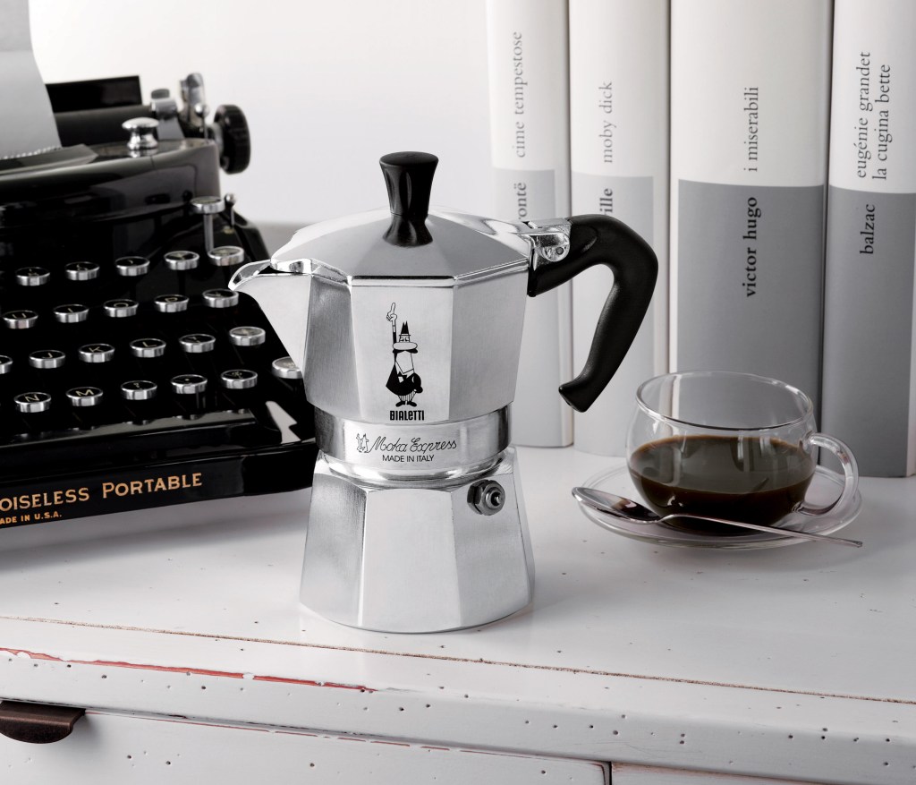 Marca de cafeteira italiana se une a ONG para proteger os oceanos