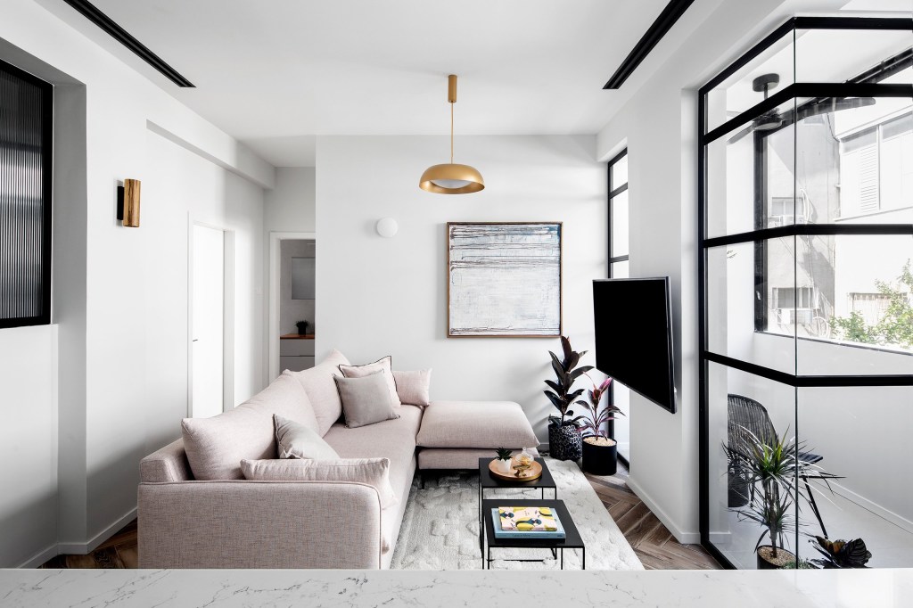 um-apartamento-estilo-bauhaus-em-tel-aviv-ganha-uma-nova-vida-casa.com-2 um-apartamento-estilo-bauhaus-em-tel-aviv-ganha-uma-nova-vida-casa.com-2