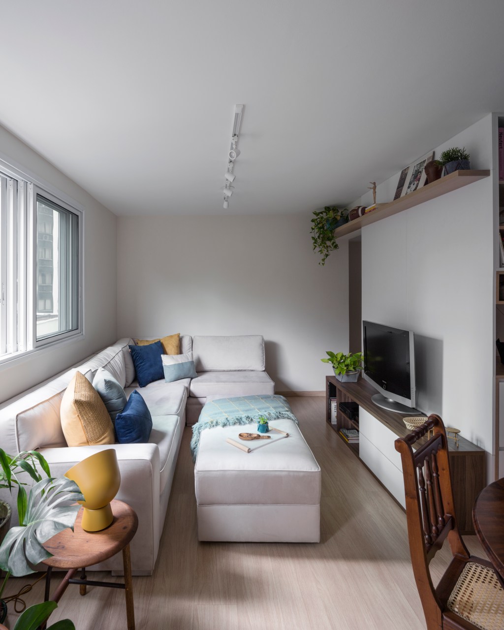 3-integracao-e-tons-neutros-sao-o-segredo-do-projeto-deste-apartamento 3-integracao-e-tons-neutros-sao-o-segredo-do-projeto-deste-apartamento