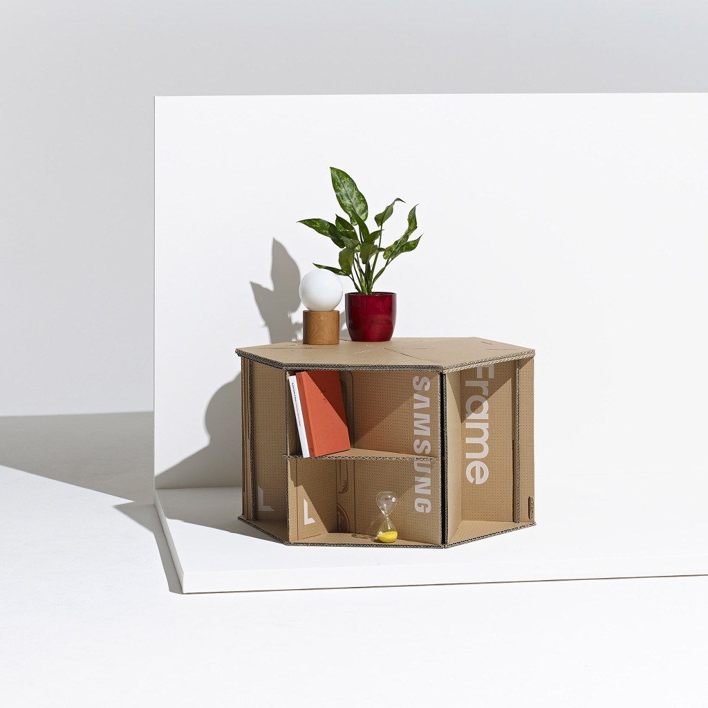 15 peças de design feitas com caixas de papelão