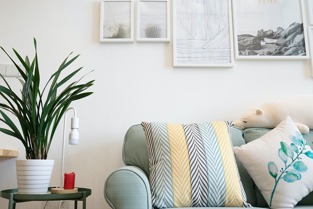 como-escolher-usar-almofadas-decor-studio-tangram-tony-lee-unsplash como-escolher-usar-almofadas-decor-studio-tangram-tony-lee-unsplash