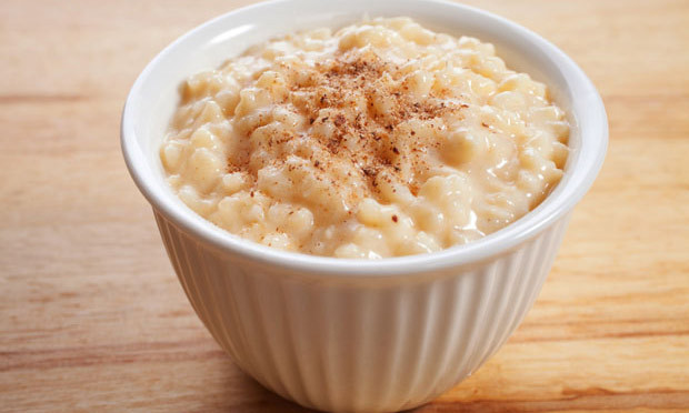 Arroz doce cremoso com especiarias