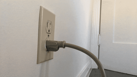 13-dicas-para-economizar-energia-em-casa-giphy-02