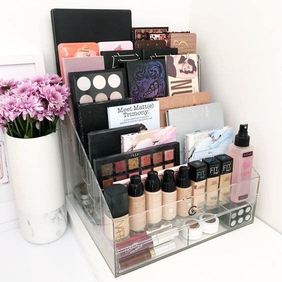 Dicas-de-como-organizar-itens-de-beleza-de-maneira-divertida-e-funcional-pinterest-01 Dicas-de-como-organizar-itens-de-beleza-de-maneira-divertida-e-funcional-pinterest-01