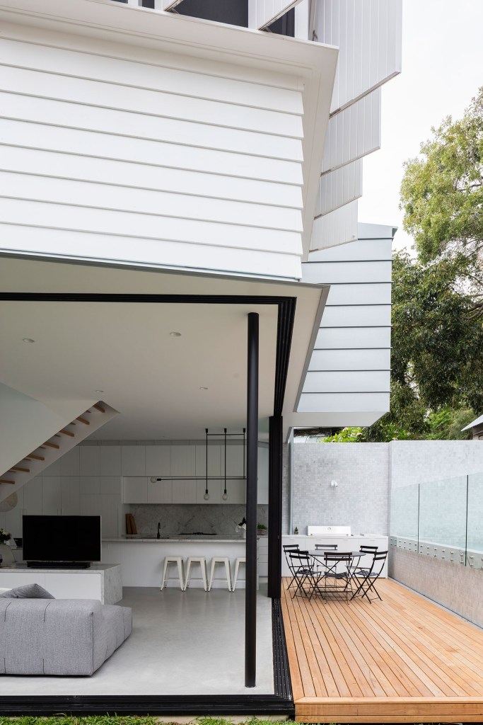 casa-usa-vidros-e-janelas-escondidas-para-aproveitar-vista-de-parque-casa.com-carter-williamson-architects-brett-boardman-7 casa-usa-vidros-e-janelas-escondidas-para-aproveitar-vista-de-parque-casa.com-carter-williamson-architects-brett-boardman-7