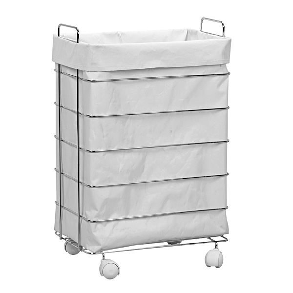 <span><b>5. </b>Cesto para roupas (42 x&nbsp;25,5 x 64 cm), de a&ccedil;o cromado, com rod&iacute;zios. Da Niquelart.&nbsp;&Agrave; venda por <b>R$ 138,99&nbsp;</b>em<a href="https://www.gotoshop.com.br/UtilidadesDomesticas/lavanderiaebanheiro/CestoparaRoupa/Roupeiro---Cesto-Para-Roupas-Retangular-Cromado-50L-254---Niquelart-5482360.html?utm_source=sites&utm_medium=materia_minhacasa&utm_campaign=edicaoabr&utm_content=201804" target="_blank" rel="noopener">&nbsp;abr.ai/cesto</a>.</span>