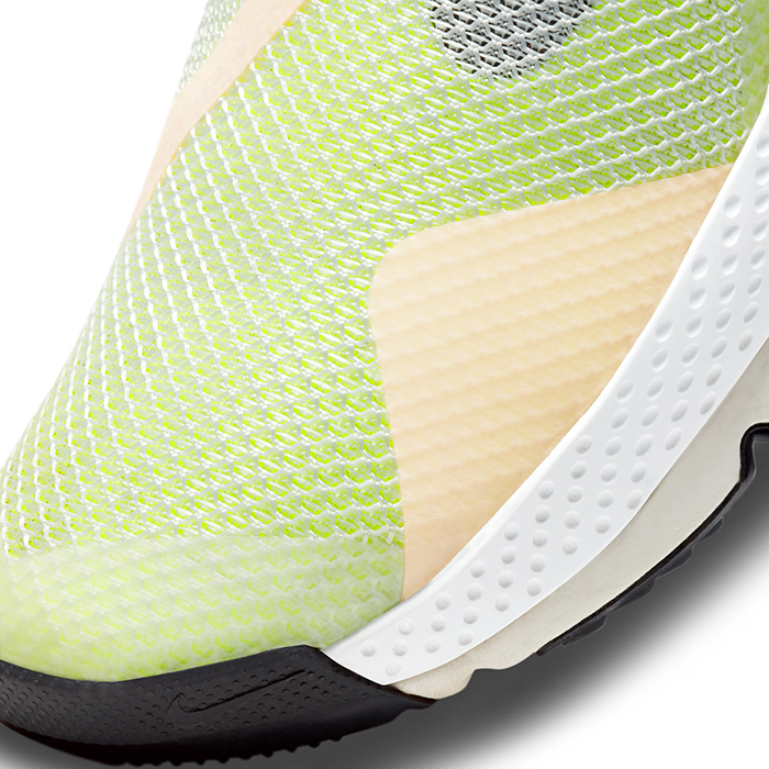 nike-go-flyease-sem-cadarço-mãos-acessibilidade_dezeen-10 nike-go-flyease-sem-cadarço-mãos-acessibilidade_dezeen-10