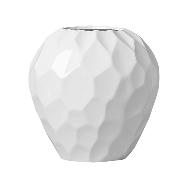 Vaso IV Branco Brilho, da Cer&acirc;mica Ana Maria, nas medidas 24 x 24&thinsp;cm. Sai por R$&thinsp;85,99 em&nbsp;<a href="https://www.gotoshop.com.br/decoracao/vasosecachepots/vaso-iv-branco-brilho-7597592.html?utm_source=sites&utm_medium=materia_minhacasa&utm_campaign=edicaojun&utm_content=201806" target="_blank" rel="noopener">abr.ai/vaso-iv-branco</a>