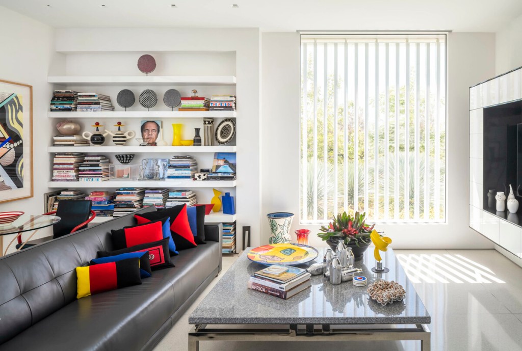 Esta casa de 743 m² em Los Angeles é como uma grande galeria de arte