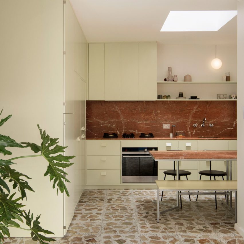 Top 10-interiores-do-Dezeen-em-2021-05