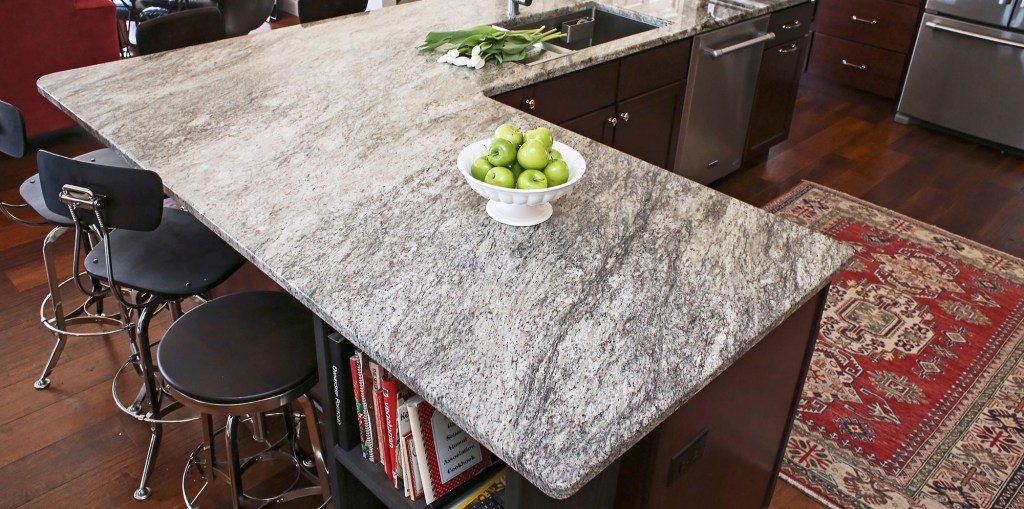 como-escolher-e-aplicar-o-granito-nos-projetos-casa.com-11-rumford-stone como-escolher-e-aplicar-o-granito-nos-projetos-casa.com-11-rumford-stone