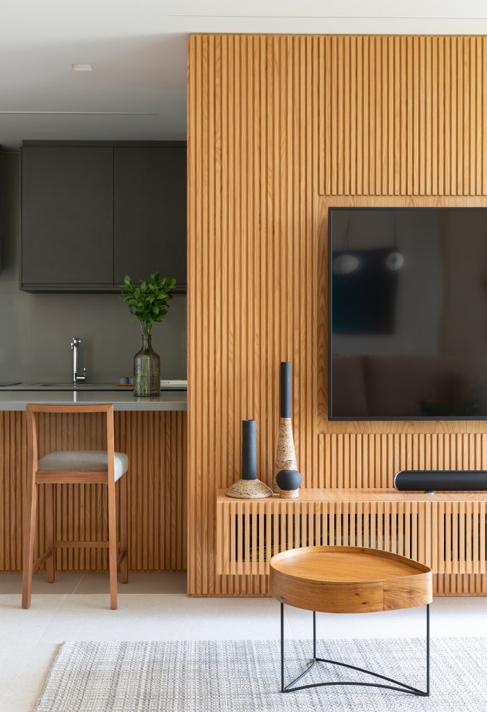 3-decoração-clean-e-aproveitamento-de-espaços-definem-este-apartamento 3-decoração-clean-e-aproveitamento-de-espaços-definem-este-apartamento