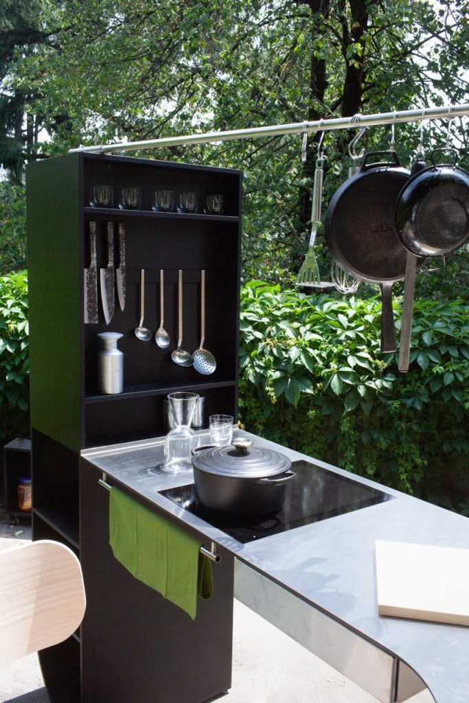 4-essas-cozinhas-imaginam-como-sera-cozinhar-no-futuro Cozinha independente em jardim