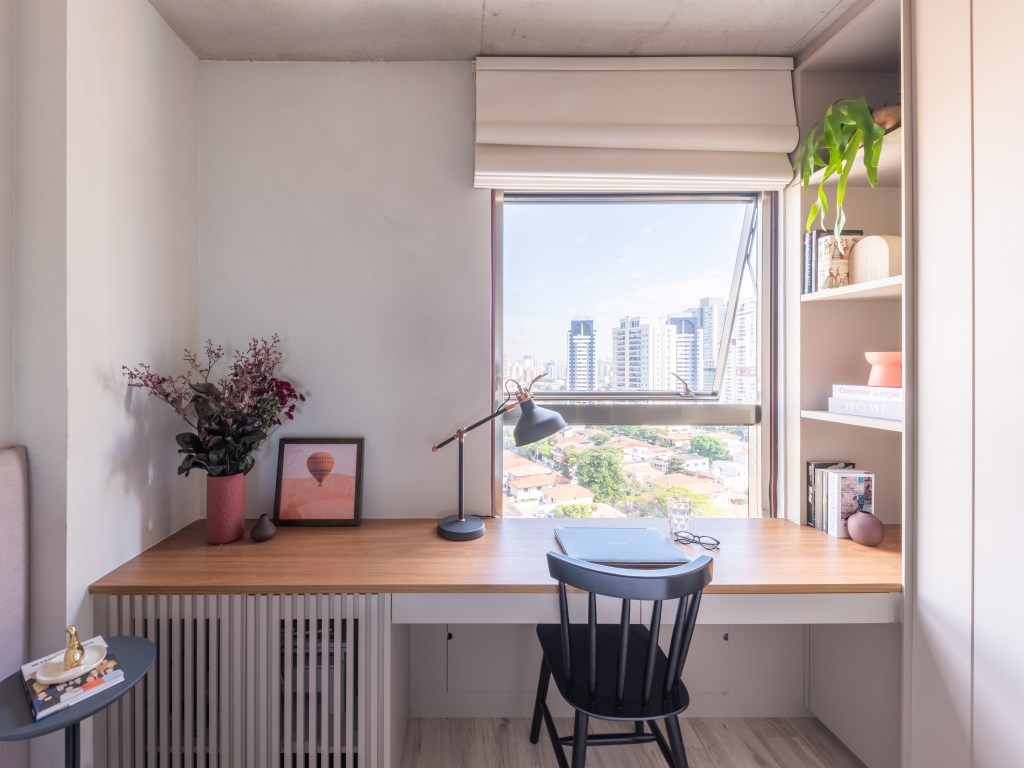 Home office pequeno: veja projetos no quarto, sala e closet