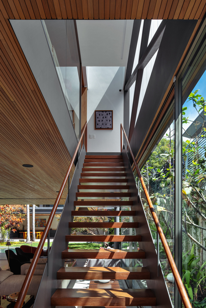 estrutura-metalica-grandes-vaos-livres-terreo-casa-464-m2 (2) Estrutura metálica grandes vãos livres térreo casa 464 m2 Terra Capobianco e Galeria Arquitetos arquitetura vidro escada jardim