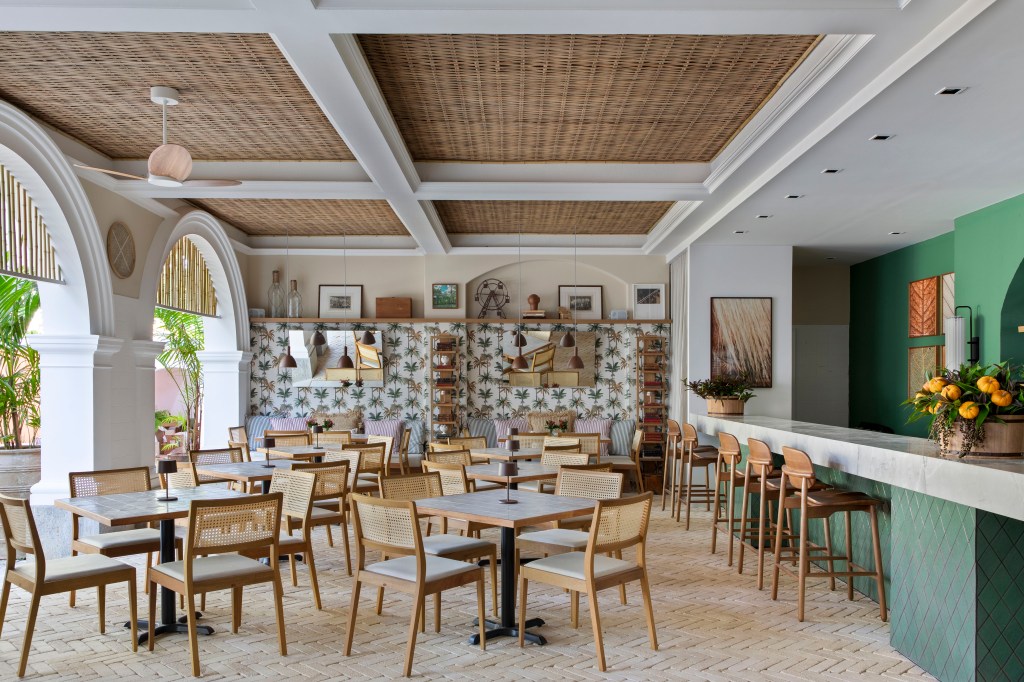 Áreas externas da CASACOR Rio 2023 parecem casas de campo