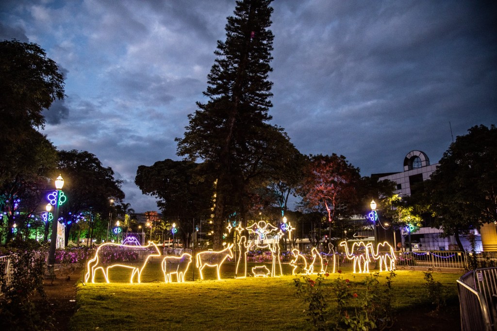 atal da Praça da Liberdade, em BH, homenageia a arte e o povo mineiro