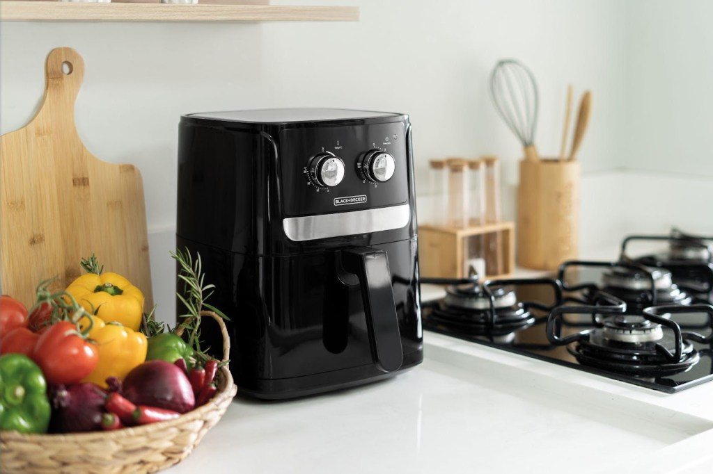 unnamed (2) Airfryer com capacidade de 4,5 litros da BLACK+DECKER
