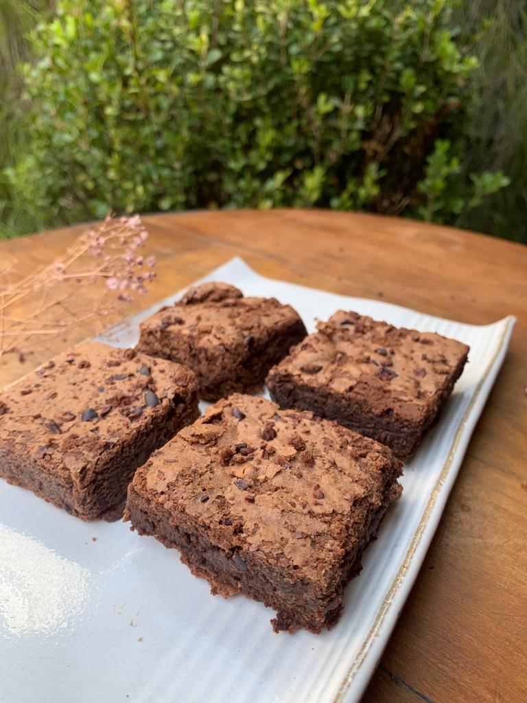 Páscoa: aprenda a fazer brownie de chocolate